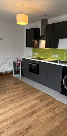 Studio to rent - Photo 1