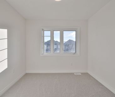 For Lease - 66 Mckernan Avenue, Brantford, Ontario - Photo 5