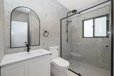 3 Bedroom Home - Photo 3