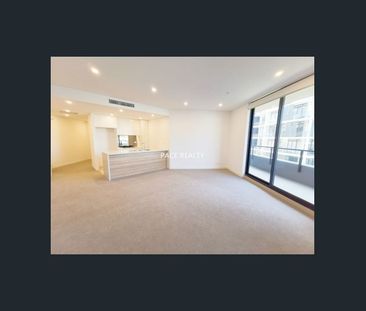 Luxurious Two Bedroom Apartment For Lease!! - Photo 2