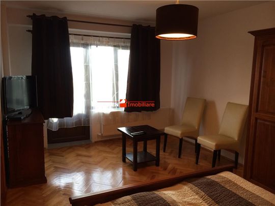 Apartament cu o camera - Fotografie 1