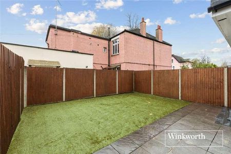 Ballards Lane, London, N3 - Photo 2