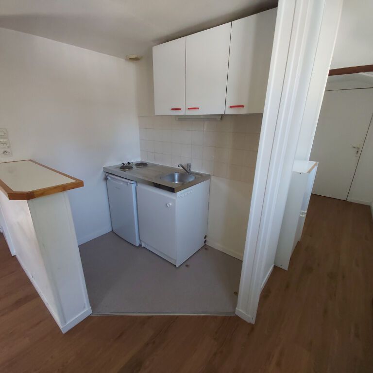 Location Appartement 1 pièce 24m² ROUEN 76000 - Photo 1