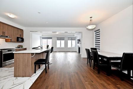 For Lease - 689 Mike Street, Innisfil, Ontario - Photo 5