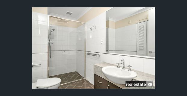 2/22 Saunders Street, East Perth, WA 6004 - Photo 1