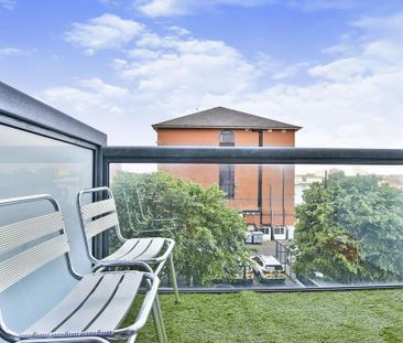 Studio to rent - Photo 3
