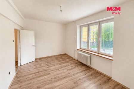 Pronájem bytu 2+1 68 m², Havířská 1570, Karviná Nové Město - Photo 3