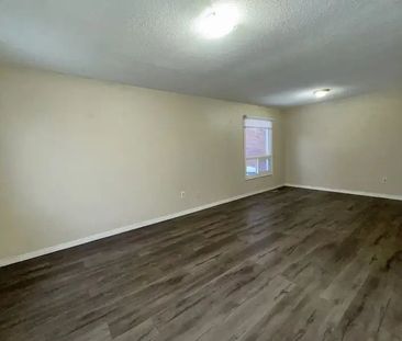 For Lease - 51 Mcdougall Drive Unit# UPPER, Barrie, Ontario - Photo 6