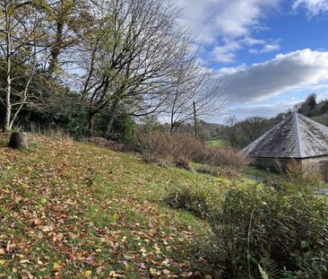 A character three bedroom Cottage in a peaceful location forming pa... - Photo 2