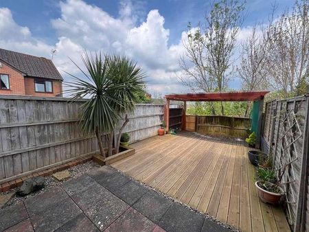 Clayfield Drive, Malvern, WR14 - Photo 3