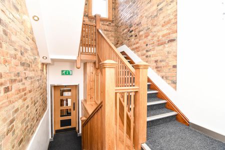 1 bed flat to rent in Christchurch Road, Bournemouth, BH1 - Photo 3