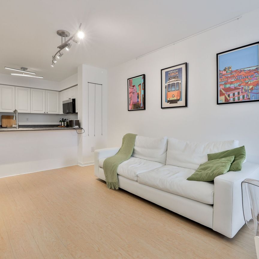 For Lease - 330 Adelaide Street Unit# 409, Toronto, Ontario - Photo 1