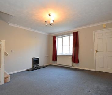 3 bedroom terraced house to rent - Photo 2