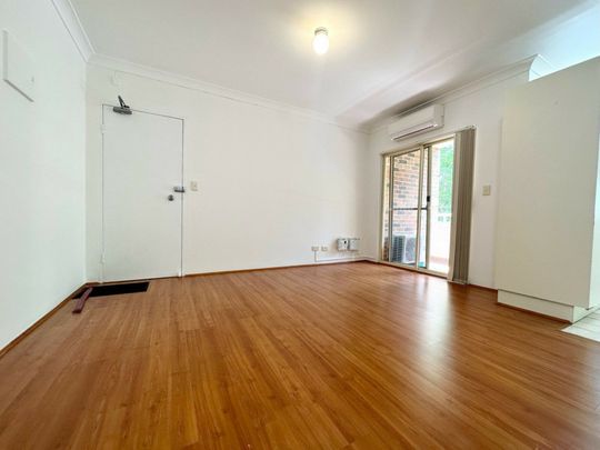 Refreshed 2 Bedroom Unit Close to Station! - Photo 1