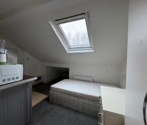 1 bed Shared House for Rent - Photo 1