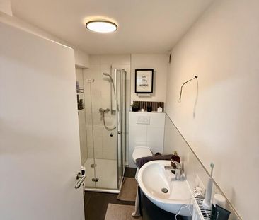 Renovierte 2 Zimmer Erdgeschosswohnung / Terrasse / Garage / 80qm - Photo 1