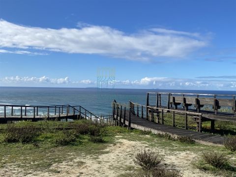 Moradia T2 - Photo 1