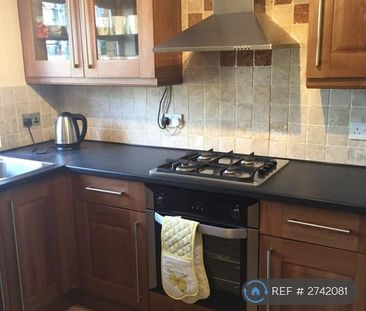 2 bedroom flat to rent - Photo 3