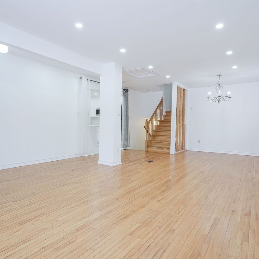 For Lease - 50 Applemore Road Unit# Upper, Toronto, Ontario - Photo 1