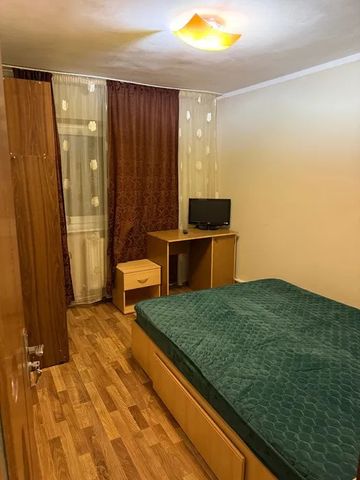Apartament 3 camere, decomandat, zona Pacurari - Photo 2