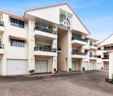 Cairns North - Photo 6