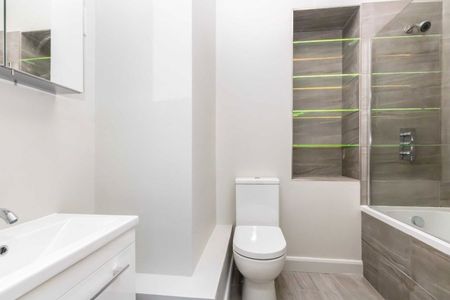 Grange Road, W5, London - Photo 2