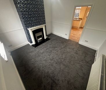 2 bed Terraced - To Let - Photo 1