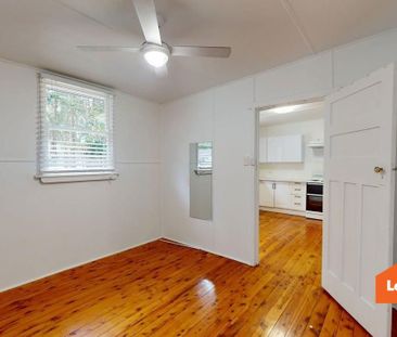 4 Cudgee Avenue, Summerland Point NSW 2259 - Photo 3
