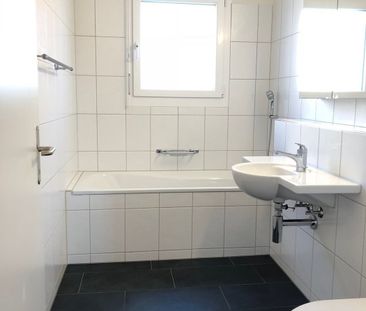 Schöne 4.5-Zimmer-Wohnung mit Balkon und Aussicht in Kappel - Photo 4