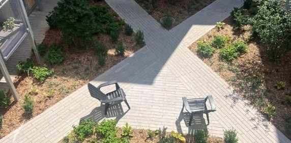 STUDIO SPACIEUX AVEC VUE SUR UN LUXURIANT JARDIN PRIVÉ RENOVE - Photo 2