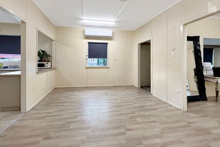 144 Cypress Street, - Photo 5