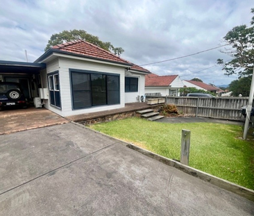 2-Bedroom Home in Prime Cardiff Location – Water Included! - Photo 3