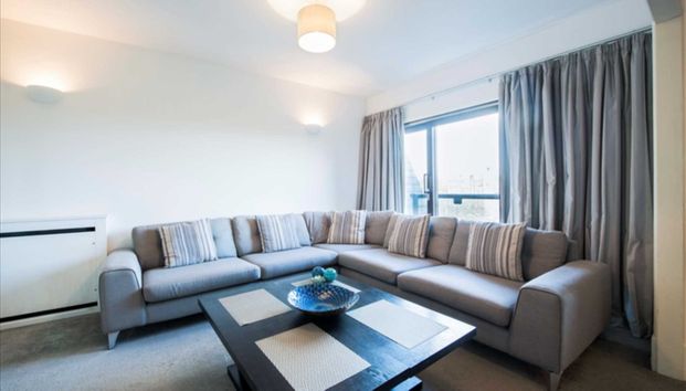 5 bed penthouse to rent - Photo 1