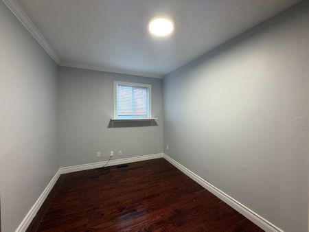 For Lease - 251 Shawnee Circle Unit# Lower, Toronto, Ontario - Photo 5