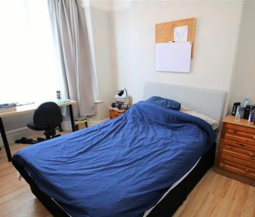 5 bedroom private hall to rent - Photo 5