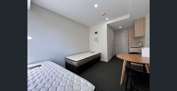 FURNISHED LUXURY STUDENT ACCOMODATION - Photo 1