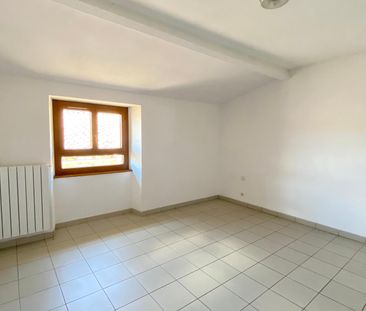 Location Appartement 3 pièces 83m² VILLENEUVE DE BERG 07170 - Photo 4