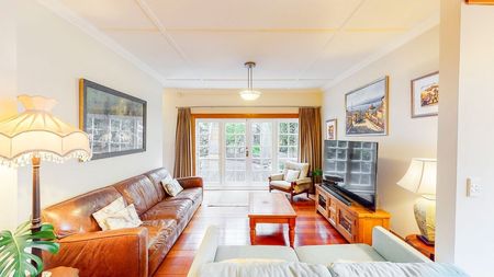 74 Glenmore Street, Northland - Photo 3