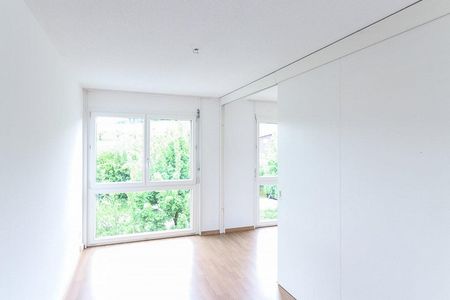 4.5-ZW à 101 m² zuoberst im 2. OG - Foto 5