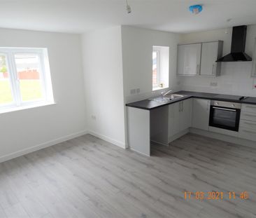 Woodrow Gardens, Redditch - Photo 3