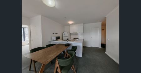 Discover Your Urban Oasis in the Heart of Melbourne! - Photo 5