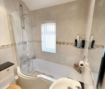 2 bedroom semi-detached house to rent - Photo 5