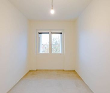 Appartement te huur in Sint-Niklaas voor € 1.025 met 2 slaapkamers - Foto 1