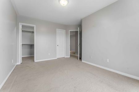 For Lease - 314 Tivoli Private Unit# 13, Cityview - Parkwoods Hills - Rideau Shore, Ontario - Photo 4