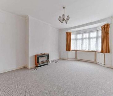 Benhilton Gardens, Sutton, SM1 - Photo 2