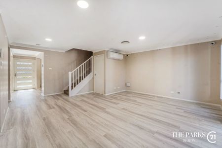 Spacious Family Home - Photo 3