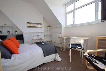 Students - Huge Rooms Available! York Road, Southend On Sea, SS1 - Photo 3