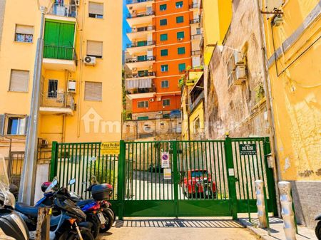 Bilocale via Salvator Rosa 143, Piazza Canneto - Salvator Rosa, Napoli - Foto 2