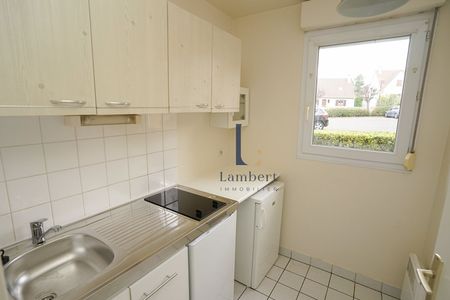 Location Appartement 1 pièce 29m² - Photo 2