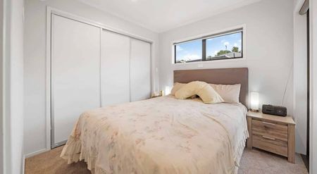 Townhouse in Rototuna North! - Photo 4